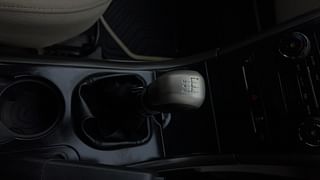 Used 2017 Mahindra XUV500 [2015-2018] W6 Diesel Manual interior GEAR  KNOB VIEW