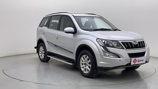Used 2016 Mahindra XUV500 W10 AWD AT Diesel Automatic exterior RIGHT FRONT CORNER VIEW