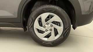 Used 2023 Hyundai Creta E Petrol Petrol Manual tyres LEFT REAR TYRE RIM VIEW