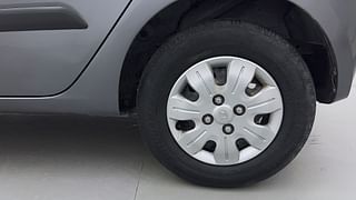 Used 2010 Hyundai i10 [2007-2010] Sportz  AT Petrol Petrol Automatic tyres LEFT REAR TYRE RIM VIEW