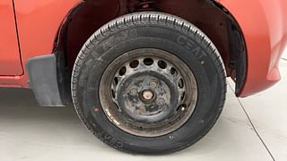 Used 2013 Maruti Suzuki Alto 800 [2012-2016] Vxi Petrol Manual tyres RIGHT FRONT TYRE RIM VIEW