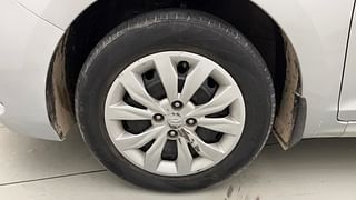 Used 2019 Hyundai Verna [2017-2020] 1.4 EX CRDi Diesel Manual tyres LEFT FRONT TYRE RIM VIEW