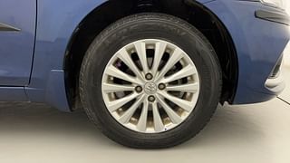 Used 2019 Maruti Suzuki Ciaz Delta Petrol Petrol Manual tyres RIGHT FRONT TYRE RIM VIEW
