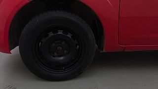 Used 2012 Ford Figo [2010-2015] Duratorq Diesel EXI 1.4 Diesel Manual tyres LEFT FRONT TYRE RIM VIEW