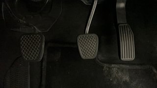 Used 2020 Honda WR-V i-VTEC SV Petrol Manual interior PEDALS VIEW