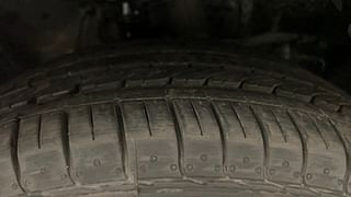 Used 2020 Honda WR-V i-VTEC SV Petrol Manual tyres RIGHT FRONT TYRE TREAD VIEW