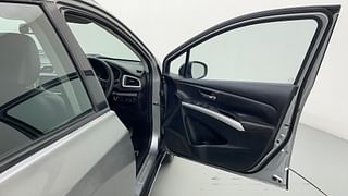Used 2017 Maruti Suzuki S-Cross [2015-2017] Alpha 1.3 Diesel Manual interior RIGHT FRONT DOOR OPEN VIEW