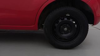 Used 2012 Ford Figo [2010-2015] Duratorq Diesel EXI 1.4 Diesel Manual tyres LEFT REAR TYRE RIM VIEW