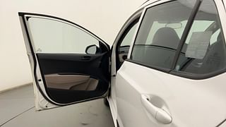 Used 2019 Hyundai Grand i10 [2017-2020] Magna 1.2 Kappa VTVT Petrol Manual interior LEFT FRONT DOOR OPEN VIEW