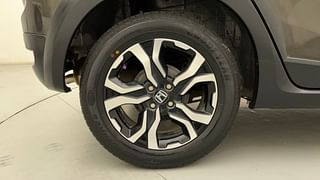Used 2020 Honda WR-V i-VTEC SV Petrol Manual tyres RIGHT REAR TYRE RIM VIEW
