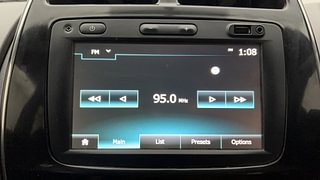 Used 2017 Renault Kwid [2017-2019] RXT 1.0 SCE Special (O) Petrol Manual top_features Touch screen infotainment system