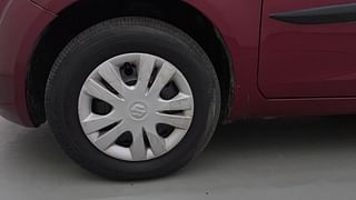 Used 2013 Maruti Suzuki Ritz [2012-2017] Vxi Petrol Manual tyres LEFT FRONT TYRE RIM VIEW