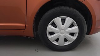 Used 2010 Maruti Suzuki Swift [2007-2011] VXi Petrol Manual tyres RIGHT FRONT TYRE RIM VIEW