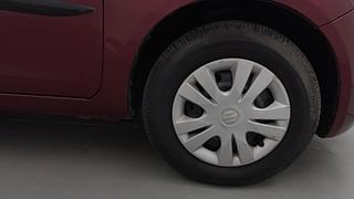 Used 2013 Maruti Suzuki Ritz [2012-2017] Vxi Petrol Manual tyres RIGHT FRONT TYRE RIM VIEW