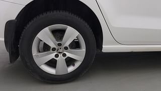 Used 2017 Skoda Rapid new [2016-2020] Ambition TDI AT Diesel Automatic tyres RIGHT REAR TYRE RIM VIEW