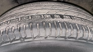 Used 2019 Hyundai Elite i20 [2018-2020] Sportz Plus 1.2 Petrol Manual tyres LEFT FRONT TYRE TREAD VIEW