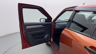 Used 2010 Maruti Suzuki Swift [2007-2011] VXi Petrol Manual interior LEFT FRONT DOOR OPEN VIEW