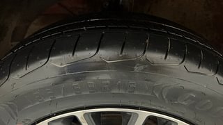 Used 2021 maruti-suzuki Dzire ZXI Plus AMT Petrol Automatic tyres LEFT FRONT TYRE TREAD VIEW