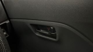 Used 2022 Maruti Suzuki Alto K10 VXI Petrol Manual top_features Central locking