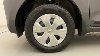 Used 2022 Maruti Suzuki Alto K10 VXI Petrol Manual tyres LEFT FRONT TYRE RIM VIEW
