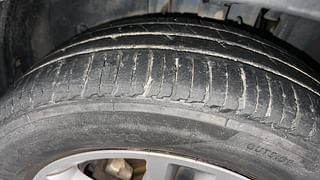 Used 2021 Renault Triber RXZ Petrol Manual tyres LEFT FRONT TYRE TREAD VIEW