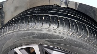 Used 2021 Hyundai i20 N Line N8 1.0 Turbo DCT Petrol Automatic tyres RIGHT FRONT TYRE TREAD VIEW