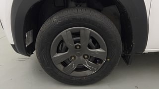 Used 2018 Renault Kwid [2017-2019] RXT 1.0 SCE Special (O) Petrol Manual tyres LEFT FRONT TYRE RIM VIEW