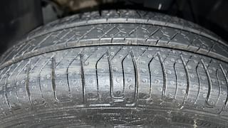 Used 2017 Datsun GO [2014-2019] T Petrol Manual tyres LEFT FRONT TYRE TREAD VIEW