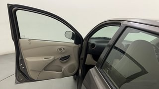 Used 2017 Datsun GO [2014-2019] T Petrol Manual interior LEFT FRONT DOOR OPEN VIEW