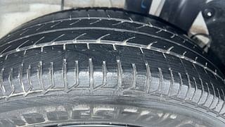 Used 2019 Hyundai Elite i20 [2018-2020] Sportz Plus 1.4 CRDI Diesel Manual tyres LEFT REAR TYRE TREAD VIEW