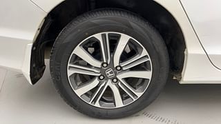 Used 2018 honda City V 4th Gen Petrol Manual tyres RIGHT REAR TYRE RIM VIEW