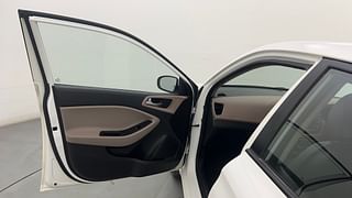 Used 2019 Hyundai Elite i20 [2018-2020] Sportz Plus 1.4 CRDI Diesel Manual interior LEFT FRONT DOOR OPEN VIEW