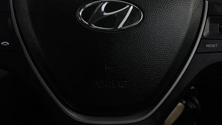 Used 2019 Hyundai Elite i20 [2018-2020] Sportz Plus 1.4 CRDI Diesel Manual top_features Airbags