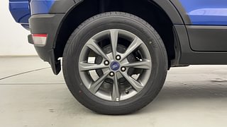 Used 2020 Ford EcoSport [2017-2021] Titanium 1.5L Ti-VCT Petrol Manual tyres RIGHT REAR TYRE RIM VIEW
