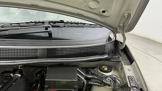 Used 2017 Datsun GO [2014-2019] T Petrol Manual engine ENGINE LEFT SIDE HINGE & APRON VIEW