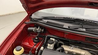Used 2012 Hyundai Santro Xing [2007-2014] GL Petrol Manual engine ENGINE RIGHT SIDE HINGE & APRON VIEW