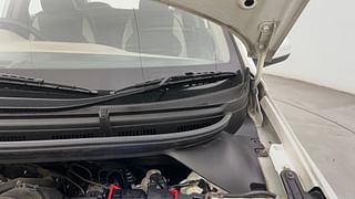 Used 2019 Hyundai Elite i20 [2018-2020] Sportz Plus 1.4 CRDI Diesel Manual engine ENGINE LEFT SIDE HINGE & APRON VIEW
