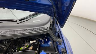 Used 2020 Ford EcoSport [2017-2021] Titanium 1.5L Ti-VCT Petrol Manual engine ENGINE LEFT SIDE HINGE & APRON VIEW