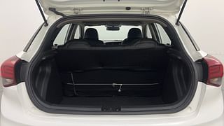Used 2019 Hyundai Elite i20 [2018-2020] Sportz Plus 1.4 CRDI Diesel Manual interior DICKY INSIDE VIEW