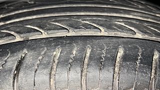 Used 2020 Ford EcoSport [2017-2021] Titanium 1.5L Ti-VCT Petrol Manual tyres LEFT FRONT TYRE TREAD VIEW