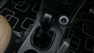 Used 2015 Mahindra XUV500 [2015-2018] W10 Diesel Manual interior GEAR  KNOB VIEW