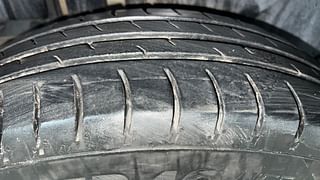 Used 2014 Maruti Suzuki Swift Dzire VDI Diesel Manual tyres RIGHT REAR TYRE TREAD VIEW