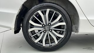 Used 2017 Honda City [2017-2020] ZX Diesel Diesel Manual tyres RIGHT REAR TYRE RIM VIEW