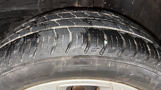 Used 2020 Tata Altroz XT 1.2 Petrol Manual tyres LEFT REAR TYRE TREAD VIEW