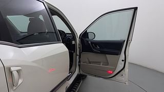 Used 2015 Mahindra XUV500 [2015-2018] W10 Diesel Manual interior RIGHT FRONT DOOR OPEN VIEW