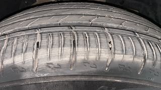 Used 2015 Mahindra XUV500 [2015-2018] W10 Diesel Manual tyres RIGHT FRONT TYRE TREAD VIEW