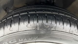 Used 2018 Hyundai Grand i10 [2017-2020] Sportz 1.2 Kappa VTVT Petrol Manual tyres LEFT FRONT TYRE TREAD VIEW