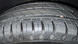Used 2021 Renault Kwid RXL Petrol Manual tyres LEFT REAR TYRE TREAD VIEW