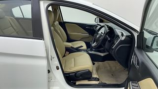 Used 2017 Honda City [2017-2020] ZX Diesel Diesel Manual interior RIGHT SIDE FRONT DOOR CABIN VIEW