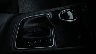 Used 2022 Hyundai Verna SX Opt Turbo Petrol Petrol Automatic interior GEAR  KNOB VIEW